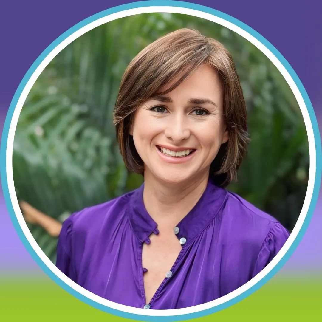 Neydy Gomez, Founder of Hive of Thinkrs Neydy Gomez, Founder of Hive of Thinkrs